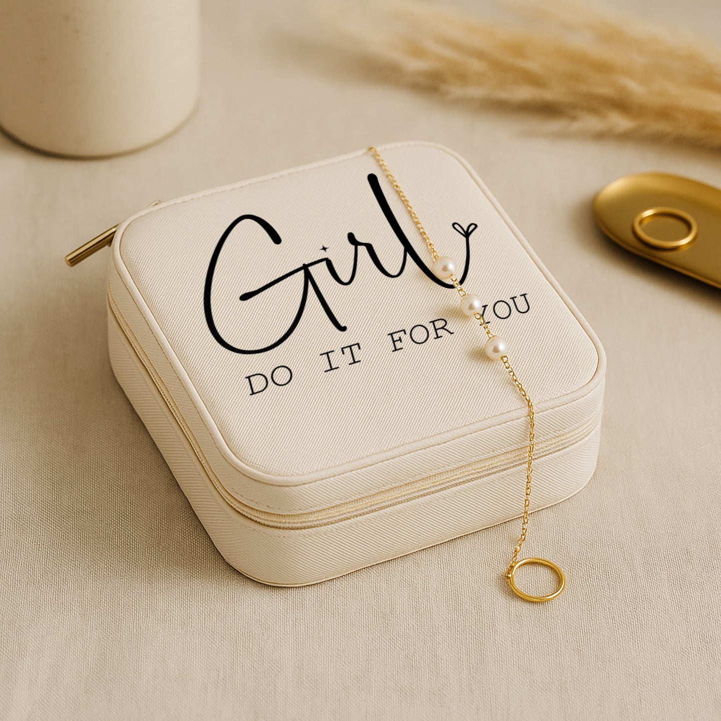 Self Love Dream & Wander Set jewelry travel box with inspirational design and elegant accessories.